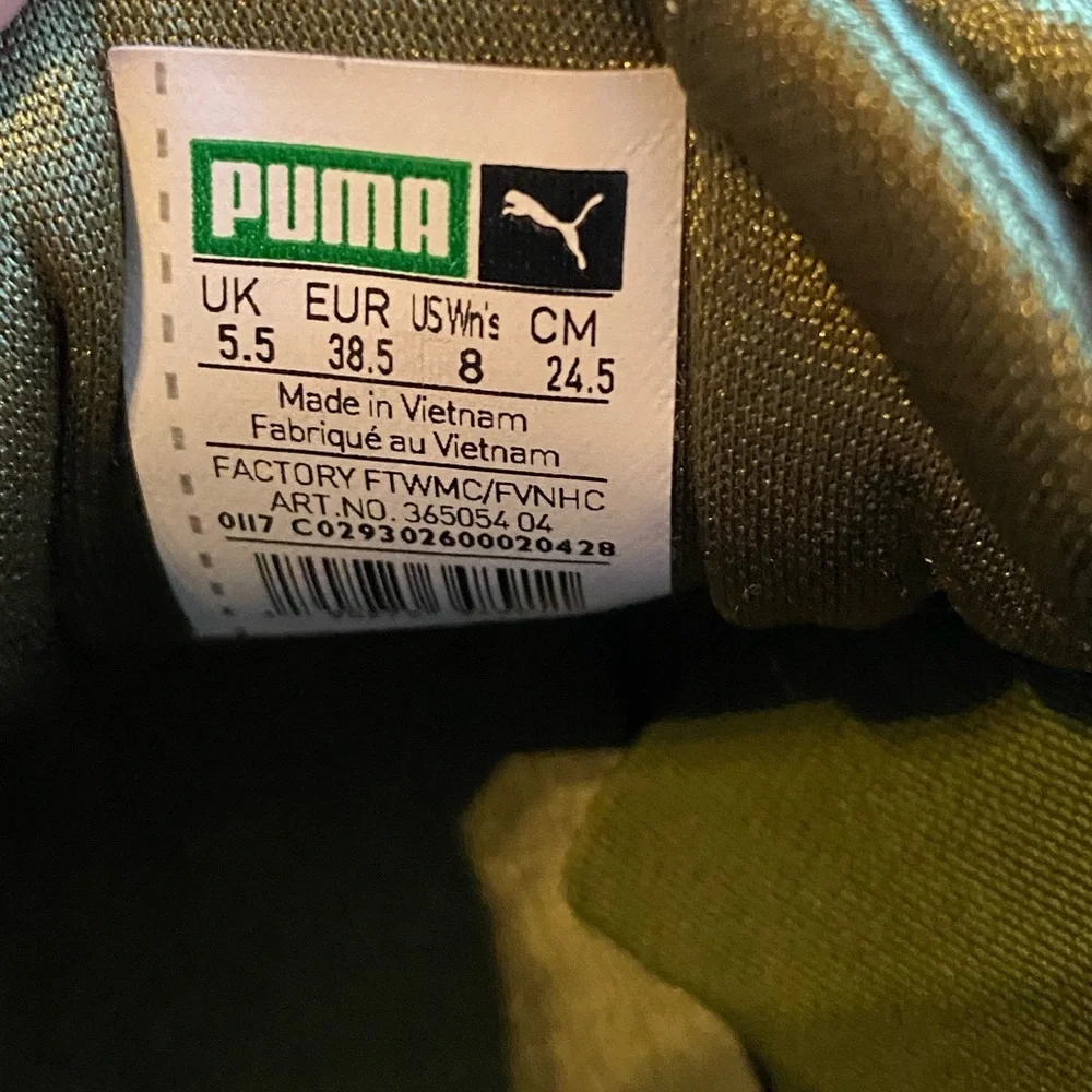 Puma x Fenty Green Bow Sneakers - Picture 8 of 8